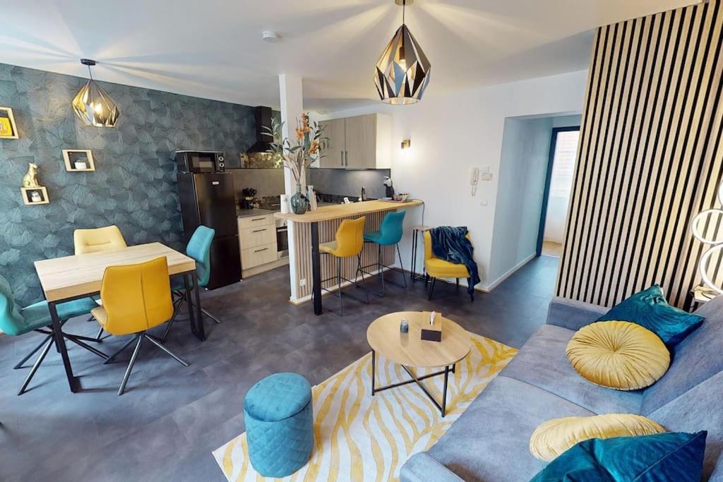 Modern Jungle - Colmar Apartment Exterior photo